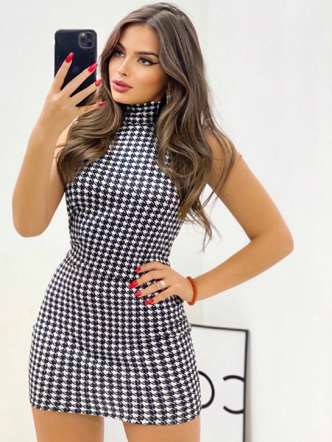 Vestido Feminino Tubinho Curto Moça Moderna